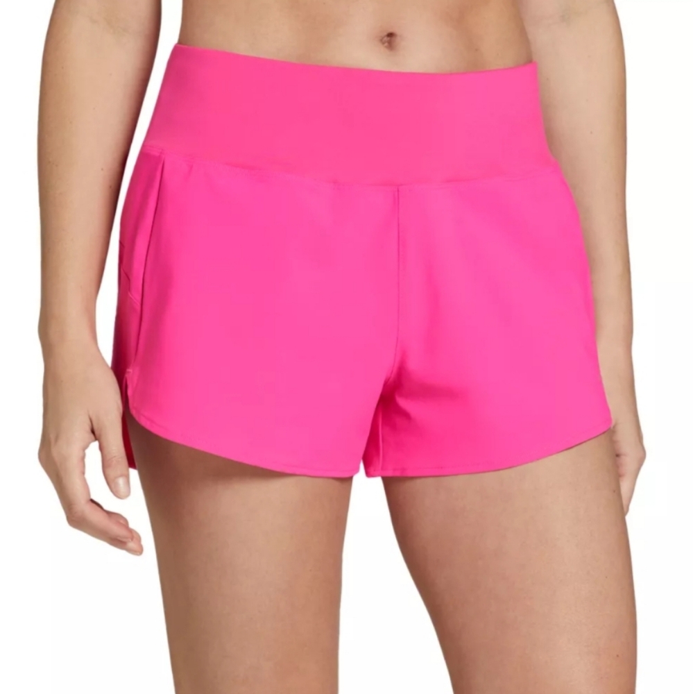 NWT Women's North Face Flash Dry Shorts